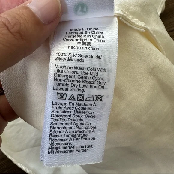 J. Crew Women's Washable 100% Silk Camisole Tank Top Medium Cream V-Neck Office - Picture 4 of 6